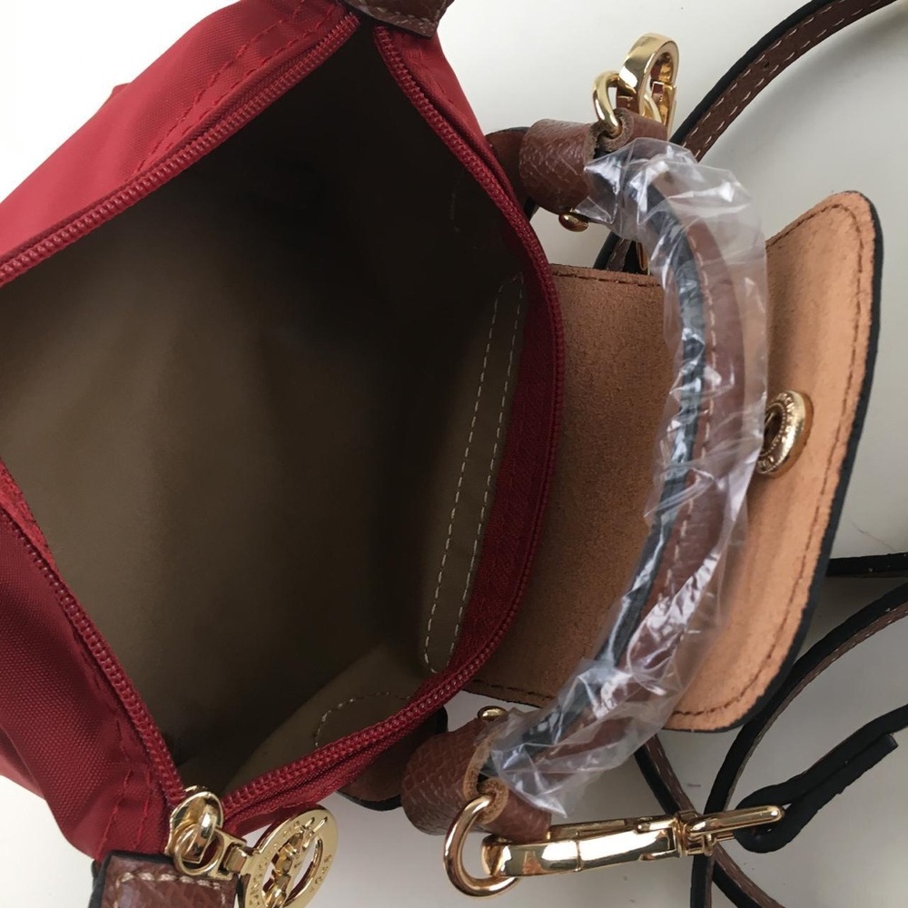 Longchamp Red Crossbody with Brown Trim and Gold Hardware NWT - Picture 8 of 9